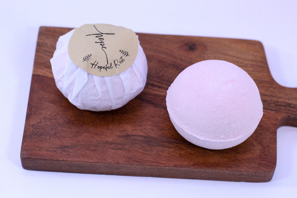 Hopeful Rest Organic Bath Bomb - Lavender & Frankincense